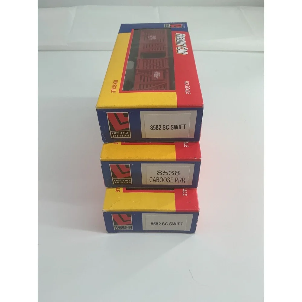 Life-Like Trains HO Scale Freight Car Lot 8582 Swift Stock Car 8538 PRR Caboose